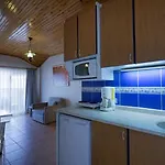 Villa Moonflower Apartsandsuites